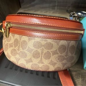 Coach belted/fanny bag